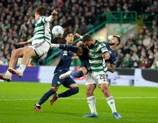 EDITORIAL USE ONLY No use with unauthorised audio, video, data, fixture lists, club league logos or live services. Online in-match use limited to 120 images, no video emulation. No use in betting, games or single club league player publications. Celtic v Lazio, UEFA Champions League, Group E, Football, Celtic Park, Glasgow, UK - 04 Oct 2023 EDITORIAL USE ONLY No use with unauthorised audio, video, data, fixture lists, club league logos or live services. Online in-match use limited to 120 images, no video emulation. No use in betting, games or single club league player publications. Copyright: xStuartxWallace Shutterstockx 14134539ae