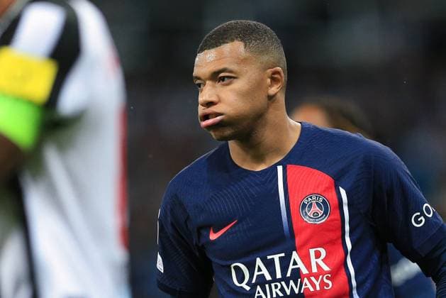 Sport Bilder des Tages Newcastle United v Paris Saint-Germain 04 October 2023, Newcastle upon Tyne - UEFA Champion™s League football - Group F - Newcastle United v Paris Saint-Germain. Kylian Mbappe of PSG (photo by Daniel Chesterton) Newcastle upon Tyne UK Copyright: xDanielxChestertonxOffside