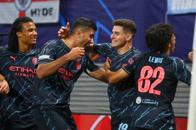 RB Leipzig - Manchester City Champions League Leipzig, 04.10.2023, Red Bull Arena, Fussball, Männer, Saison 2023 2024, UEFA Champions League, Gruppenphase, 2. Spieltag , RB Leipzig - Manchester City 1:3 (0:1) , Im Bild: Tor für Manchester, Torjubel nach dem 1:2, Torschütze Julian Alvarez (19, Manchester) ,