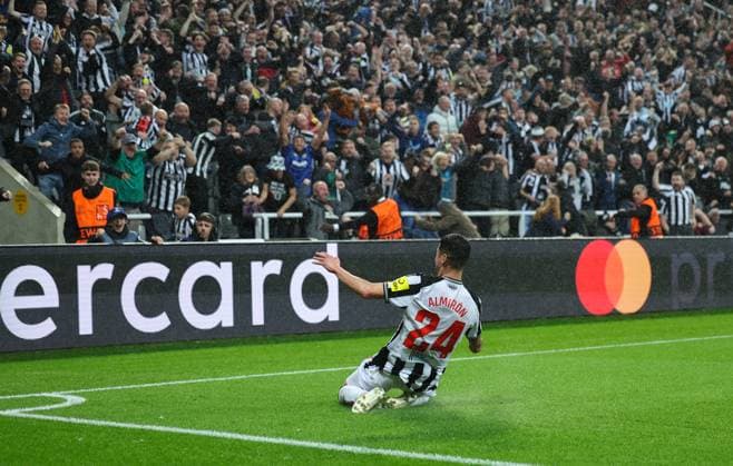Newcastle United v Paris Saint-Germain UEFA Champions League Miguel Almiron of Newcastle United celebrates scoring the first goal for his team during the UEFA Champions League Group F match at St. James s Park, Newcastle Copyright: xAndyxSumnerx FIL-19060-0078 UK Newspapers OUT