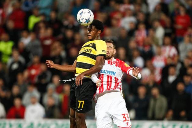 BELGRADE, SERBIA - OCTOBER 4: Joel Monteiro of Young Boys (L) fights for heading the ball with Srdjan Mijailovic of Crvena zvezda (R) during the UEFA Champions League Group Stage Group G match between FK Crvena zvezda and Young Boys at Stadion Rajko Mitic on October 4, 2023 in Belgrade, Serbia. Belgrade Stadion Rajko Mitic Serbia Copyright: xJustPictures.ch NikolaxKrsticx jp-en-EuSpIm-_G8I9623 20231004