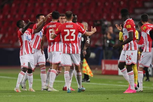 Fußball, CL, Roter Stern Belgrad - BSC Young Boys Bern CRVENA ZVEZDA vs YOUNG BOYS Football players of Crvena zvezda, celebrates goal at the match of UEFA Champions League against Young Boys, at stadium Rajko Mitic. Belgrade, 04.10.2023. foto: MN Press FOOTBALL, UEFA CHAMPIONS LEAGUE, CRVENA ZVEZDA vs YOUNG BOYS Belgrade Stadium Rajko Mitic Serbia Copyright: xMarkoxMetlasx xMNxPressx