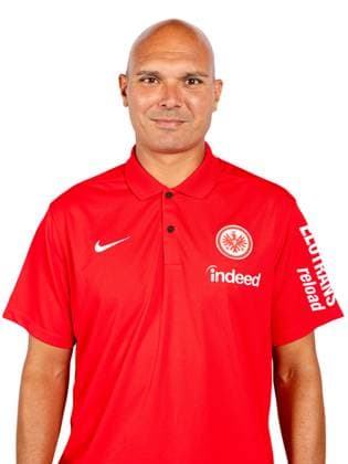 Co Trainer Nelson Morgado (Eintracht Frankfurt), Fussball, GER, 1. BL, Saison 2023 2024, Porträt, Porträttermin, Analyse, Studio, Shooting, Studioshooting Copyright EintrachtFrankfurt MartinOhnsorge