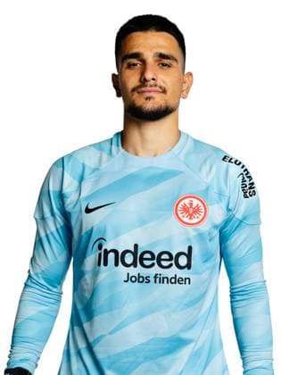 Torwart Simon Simoni (Eintracht Frankfurt), Fussball, GER, 1. BL, Saison 2023 2024, Porträt, Porträttermin, Studio, Shooting, Studioshooting Copyright EintrachtFrankfurt MartinOhnsorge