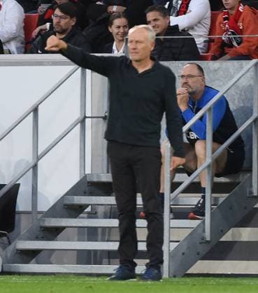 05.10.2023, xhbx, Fussball UEFA Europa League, SC Freiburg - West Ham United emspor, v.l. Trainer Christian Streich (SC Freiburg) (DFL DFB REGULATIONS PROHIBIT ANY USE OF PHOTOGRAPHS as IMAGE SEQUENCES and or QUASI-VIDEO) Freiburg