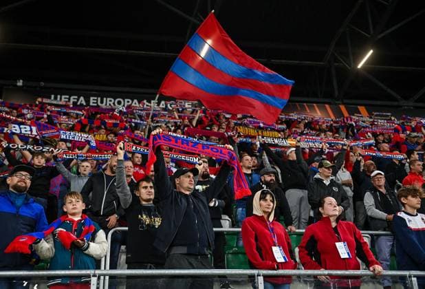 2023.10.05 Sosnowiec Pilka nozna Eliminacje Liga Europy UEFA Sezon 2023 2024 Rakow Czestochowa - SK Sturm Graz N z kibice atmosfera widok ilustracja Rakow Foto Lukasz Sobala PressFocus 2023.10.05 Sosnowiec Football UEFA Europa League Season 2023 2024 Rakow Czestochowa - SK Sturm Graz kibice atmosfera widok ilustracja Rakow Credit: Lukasz Sobala PressFocus NEWSPIX.PL --- Newspix.pl  20231005PFa_LSa088
