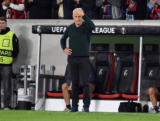05.10.2023, xhbx, Fussball UEFA Europa League, SC Freiburg - West Ham United emspor, v.l. Trainer Christian Streich (SC Freiburg) (DFL DFB REGULATIONS PROHIBIT ANY USE OF PHOTOGRAPHS as IMAGE SEQUENCES and or QUASI-VIDEO) Freiburg