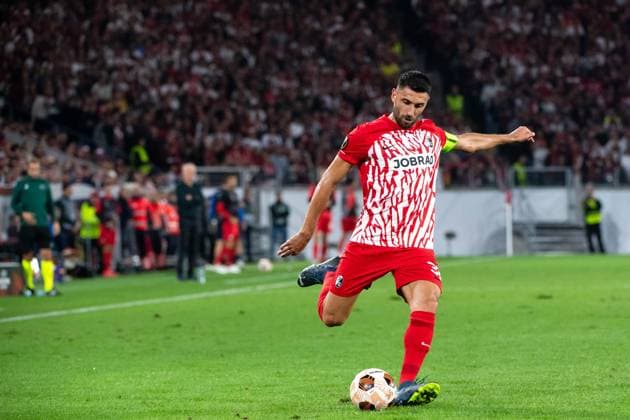 Vincenzo Grifo (SC Freiburg, 32) am Ball, GER, SC Freiburg (SCF) vs West Ham United (WHU), Fussball UEFA Europa League, Gruppe A, 2. Spieltag, Saison 2023 2024, 05.10.2023 GER, SC Freiburg (SCF) vs West Ham United (WHU), Fussball UEFA Europa League, Gruppe A, 2. Spieltag, Saison 2023 2024, 05.10.2023 Freiburg Copyright: xEibner-Pressefoto Memmlerx EP_MMR