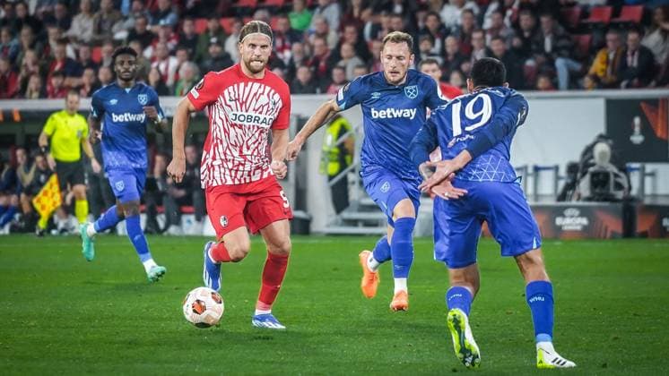 Lucas Höler ( Freiburg 9 ) 05.10.2023; Freiburg im Breisgau, Baden-Württemberg, Deutschland, Europa - UEFA EUROPA LEAGUE 2023 - 2024 Fussball Herren SC FREIBURG vs. West Ham United FC - Europa Park Stadion