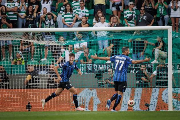 Matteo Ruggeri during UEFA Europa League 23 24 game between Sporting CP and Atalanta BC at Estadio Jose Alvalade, Lisbon, Portugal. (Maciej Rogowski) Lisbon Estadio Jose Alvalade Portugal Copyright: xMaciejxRogowskix sporting-atalanta-05-10-2023-43