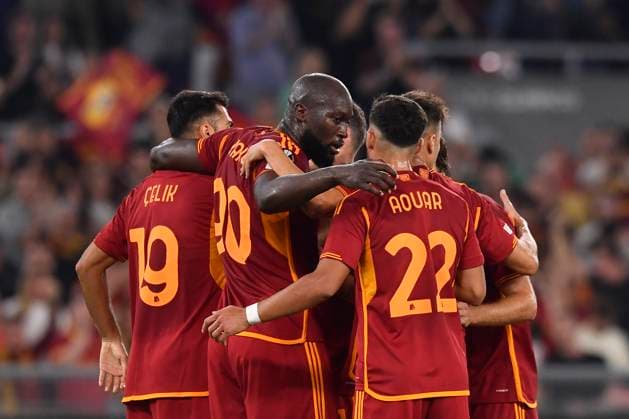 Romelu Lukaku of AS Roma celebrates after scoring the goal of 1-0 during the Europa League Group G football match between AS Roma and Servette FC at Olimpico stadium in Rome (Italy), October 5th, 2023. AntoniettaxBaldassarre