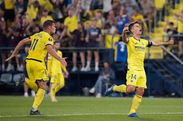 Europa League Group F, Villarreal CF v Stade Rennais FC VILLARREAL, OCTOBER 5: Alexander Sorloth of Villarreal CF celebrates after scoring his team s first goal during the UEFA Europa League group F match between Villarreal CF and Stade Rennais FC at estadio de la Ceramica in Villarreal on October 5, 2023. (Photo by Photo Players Images) Villarreal Estadio de la Ceramica Castellon Spain Copyright: xJosexTorresx xPhotoxPlayersxImagesx