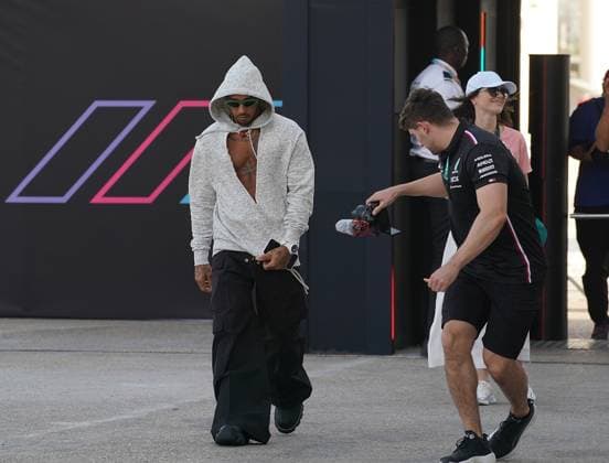 06.10.2023, Losail International Circuit, Doha, Formula 1 Qatar Airways Qatar Grand Prix 2023 ,im Bild Lewis Hamilton (GBR), Mercedes-AMG Petronas Formula One Team Doha Losail International Circuit Qatar