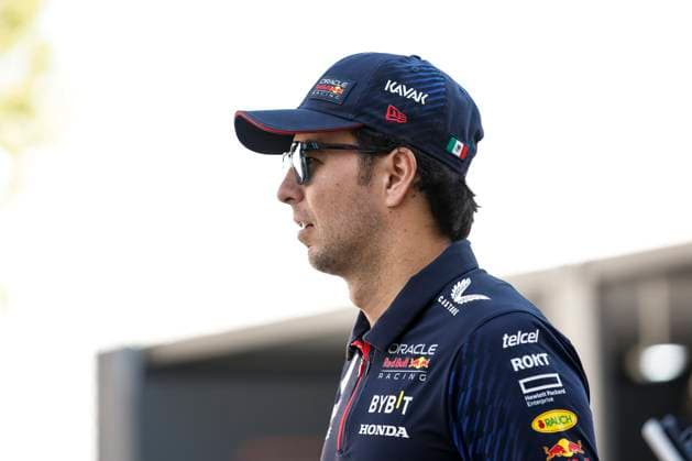 PEREZ Sergio (mex), Red Bull Racing RB19, portrait during the 2023 Formula 1 Qatar Grand Prix, 17th round of the 2023 Formula One World Championship, WM, Weltmeisterschaft from October 6 to 8, 2023 on the Lusail International Circuit, in Doha, Qatar - F1 - QATAR GRAND PRIX 2023 DPPI Panoramic  00123038__R3_9709