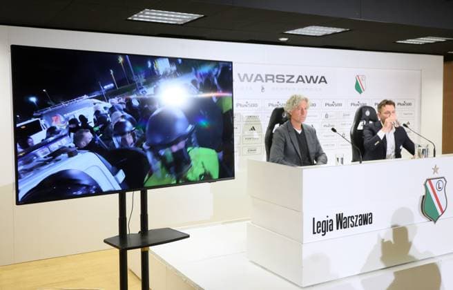 Sport Themen der Woche KW40 Sport Bilder des Tages Polish football club complains at Dutch police Photo: Wojciech Olkusnik East News Owner and president of Polish football club Legia Warszawa Dariusz Mioduski (L) and club s spokesman Bartosz Zaslawski attend a special press conference, PK, Pressekonferenz at the Legia stadium on October 6, 2023 in Warsaw, Poland. On October 5, 2023 Legia Warszawa played a UEFA Europa Conference League match against AZ Alkmaar in the Netherlands. After the game two Legia players and the club s owner were engaged in an altercation with the local police when they were refused to leave the premises of the stadium due to security concerns. Two Legia footballers Serbian Radovan Pankov and Portuguese Josue have been detained by the police for further investigation. EN_01599490_0010