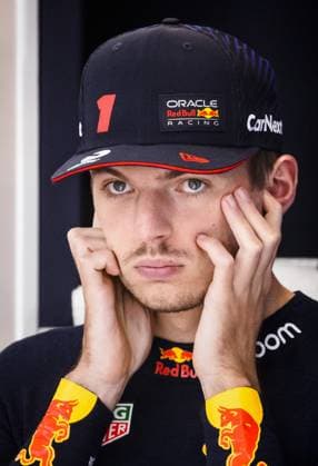 QATAR - Max Verstappen (Red Bull Racing) prior to the 1st free practice in the run-up to the Formula 1 Grand Prix at the Lusail International Circuit in Qatar. Verstappen only needs 3 more points to win his third world title in Formula 1. ANP SEM VAN DER WAL First practice 2023 2024 xVIxANPxSportx xxANPxIVx 480388024 originalFilename: 480388024.jpg