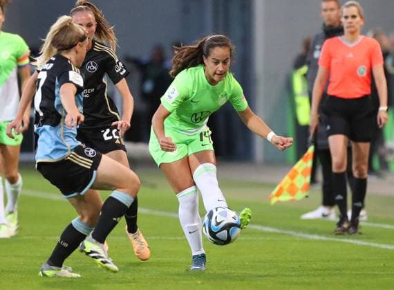 VfL vs. Nürnberg, BL Frauen Wolfsburg, 06.10.2023, FUßBALL - VfL Wolfsburg vs. 1. FC Nürnberg, Google Pixel Frauen-Bundesliga, Saison 2023 24. Nuria Rabano (VfL Wolfsburg) Wolfsburg