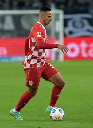06.10.2023, xsyx, Fussball 1.Bundesliga, Borussia Moenchengladbach - FSV Mainz 05 emspor, v.l. Anwar El Ghazi (FSV Mainz 05) (DFL DFB REGULATIONS PROHIBIT ANY USE OF PHOTOGRAPHS as IMAGE SEQUENCES and or QUASI-VIDEO) Moenchengladbach