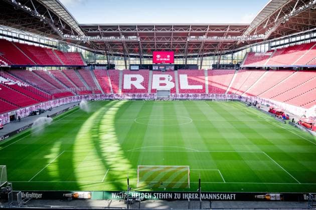 Innenansicht der Red Bull Arena, Heimstaette von Fussball Bundesligist RB Leipzig. Fussball 1. Bundesliga, 6. Spieltag: RB Leipzig - FC Bayern Muenchen. 30. September 2023: Leipzig, Red Bull Arena. RB Leipzig - FC Bayern Muenchen