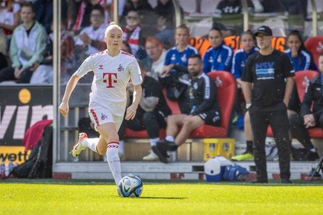 GOOGLE PIXEL Frauen-Bundesliga: 1. FC Köln - MSV Duisburg Anna Gerhardt (1. FC Koeln, Nr. 21); GOOGLE PIXEL Frauen-Bundesliga: 1. FC Köln - MSV Duisburg, 3. Spieltag, am 07.10.2023 im Franz-Kremer-Stadion in Koeln. DFL REGULATIONS PROHIBIT ANY USE OF PHOTOGRAPHS AS IMAGE SEQUENCES AND OR QUASI-VIDEO. Copyright: xBEAUTIFULxSPORTS LeahxKohringx