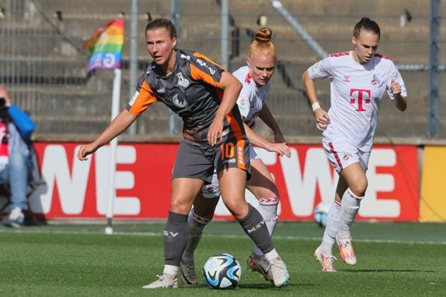 1.FC Köln vs. MSV Duisburg, Fussball Frauen, 1. Bundesliga, links: Meret Günster (MSV), Bild: , 07.10.2023