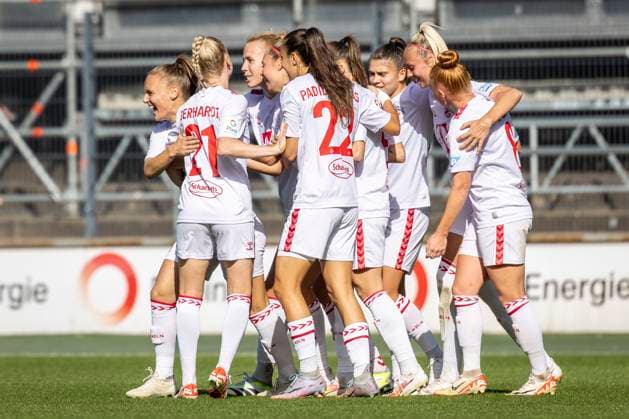 GOOGLE PIXEL Frauen-Bundesliga: 1. FC Köln - MSV Duisburg Freude nach dem Tor durch Andrea Gavric (1. FC Koeln, Nr. 18); GOOGLE PIXEL Frauen-Bundesliga: 1. FC Köln - MSV Duisburg, 3. Spieltag, am 07.10.2023 im Franz-Kremer-Stadion in Koeln. DFL REGULATIONS PROHIBIT ANY USE OF PHOTOGRAPHS AS IMAGE SEQUENCES AND OR QUASI-VIDEO. Copyright: xBEAUTIFULxSPORTS LeahxKohringx