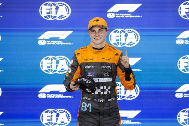 PIASTRI Oscar (aus), McLaren F1 Team MCL60, portrait pole sprint shootout during the 2023 Formula 1 Qatar Grand Prix, 17th round of the 2023 Formula One World Championship, WM, Weltmeisterschaft from October 6 to 8, 2023 on the Lusail International Circuit, in Doha, Qatar - F1 - QATAR GRAND PRIX 2023 DPPI Panoramic  00123038__R5_7560
