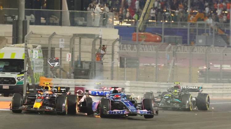 Crash between 11 Sergio Perez (MEX, Oracle Red Bull Racing), 27 Nico Hulkenberg (DEU, MoneyGram Haas F1 Team) and 31 Esteban Ocon (FRA, BWT Alpine F1 Team), F1 Grand Prix of Qatar at Lusail International Circuit on October 7, 2023 in Doha, Qatar. (Photo by HOCH ZWEI) Doha Qatar