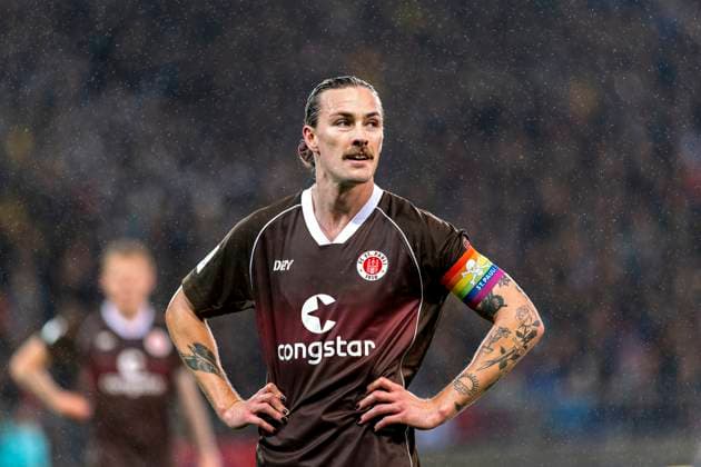 Jackson Irvine (St.Pauli) 07.10.23, Hamburg, FC St.Pauli vs. 1. FC Nürnberg, 2. Fußball Bundesliga, 2.Liga, DFL, Saison 2023 2024, 09.Spieltag REGULATIONS PROHIBIT ANY USE OF PHOTOGRAPHS as IMAGE SEQUENCES and or QUASI-VIDEO. Â *** Jackson Irvine St Pauli 07 10 23, Hamburg, FC St Pauli vs 1 FC Nürnberg, 2 Fußball Bundesliga, 2 Liga, DFL, Saison 2023 2024, 09 Spieltag REGULATIONS PROHIBIT ANY USE OF PHOTOGRAPHS as IMAGE SEQUENCES and or QUASI VIDEO Â