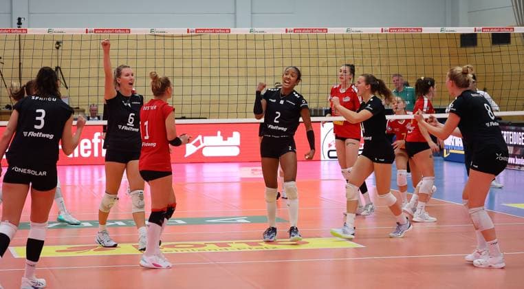 Deichstadtvolleys Neuwied - Rote Raben Vilsbiburg, Frauen-Bundesliga, Volleyball, 1. Spieltag, 7.10.2023, Deichstadtvolleys Neuwied - Rote Raben Vilsbiburg, Frauen-Bundesliga, Volleyball, 1. Spieltag, 7.10.2023, Neuwied Copyright: xEibner-Pressefoto JoergxNiebergax EP_JNL