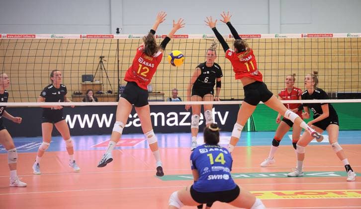 Deichstadtvolleys Neuwied - Rote Raben Vilsbiburg, Frauen-Bundesliga, Volleyball, 1. Spieltag, 7.10.2023, Deichstadtvolleys Neuwied - Rote Raben Vilsbiburg, Frauen-Bundesliga, Volleyball, 1. Spieltag, 7.10.2023, Neuwied Copyright: xEibner-Pressefoto JoergxNiebergax EP_JNL