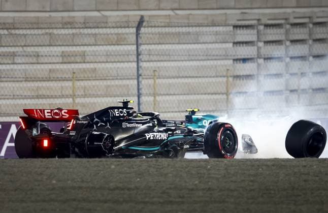 QATAR - Lewis Hamilton (Mercedes) goes off the track during the Formula 1 Grand Prix race at the Lusail International Circuit in Qatar. Max Verstappen became world champion a day earlier during the sprint race. ANP SEM VAN DER WAL Race 2023 2024 xVIxANPxSportx xxANPxIVx 480600995 originalFilename: 480600995.jpg