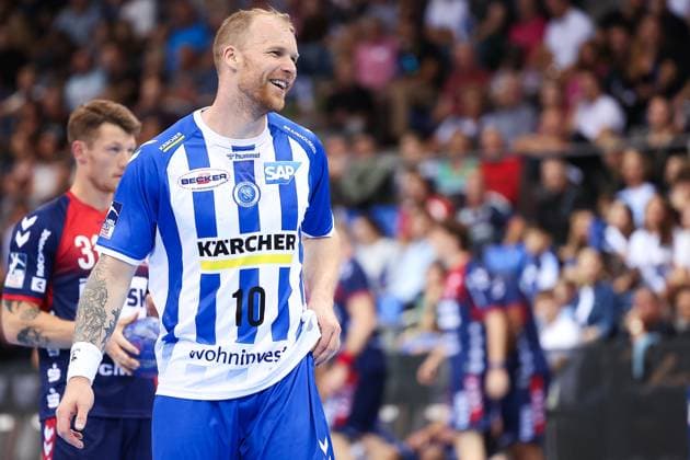 Handball I Herren I Saison 2023 2024 I Bundesliga I 8. Spieltag I TVB Stuttgart - SG Flensburg-Handewitt I 08.10.2023 Jonas Truchanovicius (10, TVB Stuttgart) Stuttgart Porsche Arena Baden-Würrtemberg Deutschland Copyright: xLobecax xIngridxAnderson-Jensenx
