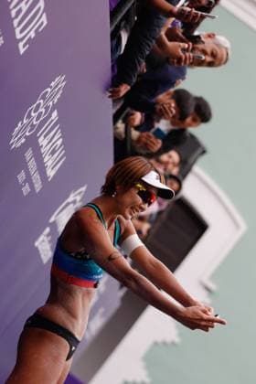 Italy Vs Japan Women™s Match - Beach volleyball, Beachvolleyball World Cup October 6, 2023, Tlaxcala, Mexico: Miki Ishii of team Japan takes a selfie during the Women™s Japan vs Italy match of the Beach Volleyball World Cup. on October 6, 2023 in Tlaxcala, Mexico. (Photo by Essene Hernandez Eyepix Group) Copyright: xEssenexHernandez xEyepixxGroupx EH_09102023_100615
