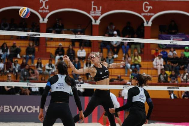 Brazil Vs Germany Women™s Match - Beach volleyball, Beachvolleyball World Cup October 9, 2023, Tlaxcala, Mexico: Louisa Lippmann (2) of team Germany competes against team Brazil during the Brazil vs Germany Women™s match of the Beach Volleyball World Cup. on October 9, 2023 in Tlaxcala, Mexico. (Photo by Essene Hernandez Eyepix Group) Copyright: xEssenexHernandez xEyepixxGroupx EH_09102023_100622