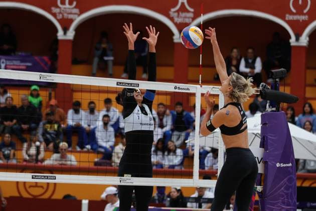 Brazil Vs Germany Women™s Match - Beach volleyball, Beachvolleyball World Cup October 9, 2023, Tlaxcala, Mexico: Laura Ludwig (1) of team Germany competes against Carolina Solberg (1) team Brazil during the Brazil vs Germany Women™s match of the Beach Volleyball World Cup. on October 9, 2023 in Tlaxcala, Mexico. (Photo by Essene Hernandez Eyepix Group) Copyright: xEssenexHernandez xEyepixxGroupx EH_09102023_100628