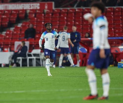 England Under 21 v Serbia U21, U 21 UEFA EURO, EM, Europameisterschaft,Fussball U21 2025 Qualifiers Jonathan Rowe of England U21 during the UEFA Euro U21 2025 Qualifiers Group F match at the City Ground, Nottingham Copyright: xAndyxSumnerx FIL-19103-0079 UK Newspapers OUT