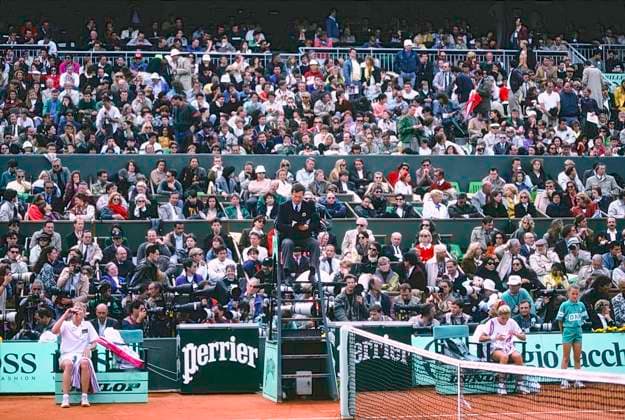 RECORD DATE NOT STATED Tennis Monica Seles Stefi Graf (GER) and Monica Seles (YUG) during a chnage over at the 1990 French Open Tennis. Paris Stade Roland Garros France Copyright: xPaulxJxSutton Duomo PCNx TN9001 FR001