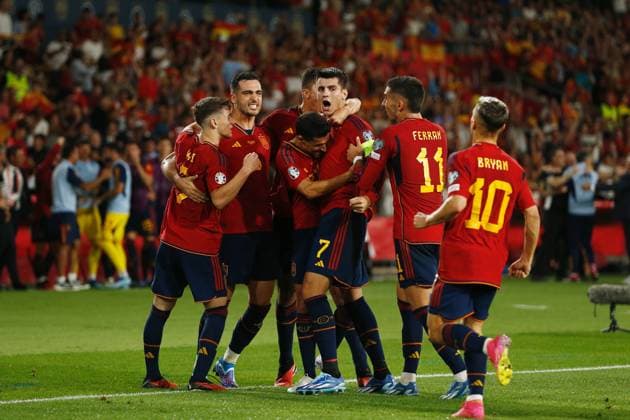 Alvaro Morata (ESP), OCTOBER 12, 2023 - Football Soccer : Morata celebrate after his goal with team players during UEFA EURO, EM, Europameisterschaft,Fussball 2024 Qualifying round Group A match between Spain 2-0 Scotland at the Estadio La Cartuja de Sevilla in Sevilla, Spain. Noxthirdxpartyxsales  (232391031)