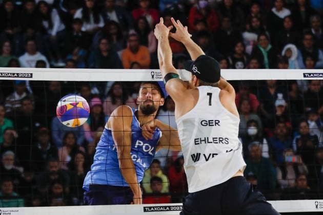 Beach volleyball, Beachvolleyball World Cup M™en™s Quarterfinals Germany Vs Poland October 12, 2023, Tlaxcala, Mexico: Nils Ehlers of Germany compites against Bartosz Losiak of Poland during the Beach Volleyball World Cup Women s Quarterfinals between USA and Latvia. on October 12, 2023 in Tlaxcala, Mexico. (Photo by Essene Hernandez Eyepix Group) Copyright: xEssenexHernandez xEyepixxGroupx EH_12102023_101260