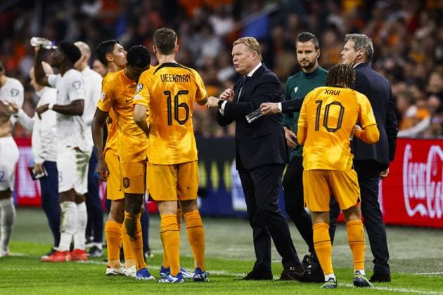 AMSTERDAM - Holland coach Ronald Koeman during the European Championship, EM, Europameisterschaft Qualifying match in group B between the Netherlands and France in the Johan Cruijff ArenA on October 13, 2023 in Amsterdam, the Netherlands. ANP KOEN VAN WEEL UEFA EURO, EM, Europameisterschaft,Fussball 2024 Qualifying Round 2023 2024 xVIxANPxSportx xxANPxIVx 480999227 originalFilename: 480999227.jpg