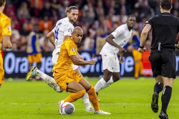 AMSTERDAM, 13-10-2023 JohanCruyff Arena, Football Euro2024 Qualifier between Netherlands and France. France player Adrien Rabiot (L) and Netherlands player Donyell Malen (R) during the game Netherlands - France. Netherlands - France  x22734054x Copyright: