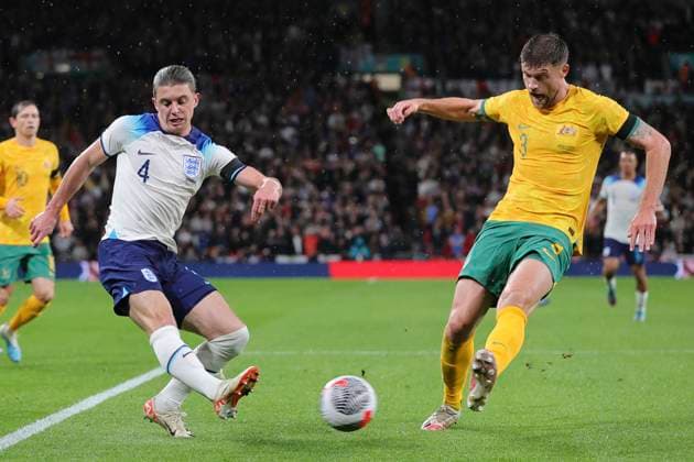 England v Australia International Friendly, Länderspiel, Nationalmannschaft Conor Gallagher of England and Cameron Burgess of Australia in action during the International Friendly match at Wembley Stadium, London Copyright: xPaulxChestertonx FIL-19107-0049 UK Newspapers OUT