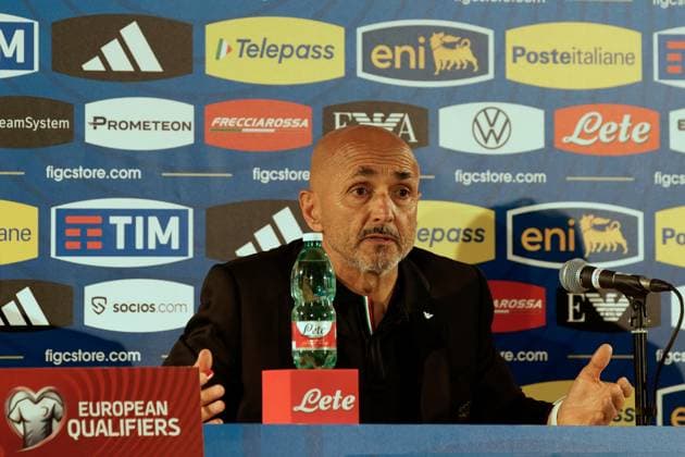 UEFA European Football Championship - press conference, PK, Pressekonferenz Italy Luciano Spalletti head coach of Italy speaks with the media during a press conference at Stadio San Nicola on October 13, 2023 in Bari, Italy. during Press Conference Italy, UEFA European Football Championship in Bari, Italy, October 13 2023 Bari Italy  Copyright: xIPAxSport ABACAx BRIPASport20231014_038 IPAxSport ABACAx BRIPASport20231014_038