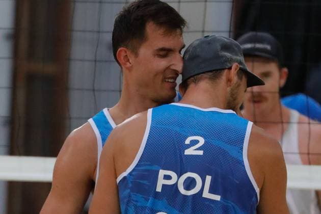 October 14, 2023, Tlaxcala, Ciudad de Mexico, Mexico: October 13, 2023, Tlaxcala, Mexico: Bartosz Losiak (R) and Michal Bryl of Poland react during the Beach volleyball, Beachvolleyball World Championship, WM, Weltmeisterschaft Men s Quarterfinals between USA and Poland. on October 13, 2023 in Tlaxcala, Mexico. Tlaxcala Mexico - ZUMAe321 20231014_zsa_e321_019 Copyright: xEssenexHernandez xEyepixxGroupx