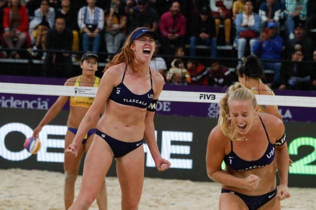 Beach volleyball, Beachvolleyball World Championship, WM, Weltmeisterschaft Women™s Quarterfinals USA Vs Brazil October 13, 2023, Tlaxcala, Mexico: Kelly Cheng and Sara Hughes of USA celebrate during the Beach Volleyball World Championship Women s Quarterfinals between USA and Brazil. on October 13, 2023 in Tlaxcala, Mexico. (Photo by Essene Hernandez Eyepix Group) Copyright: xEssenexHernandez xEyepixxGroupx EH_13102023_101423