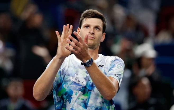 (231014) -- SHANGHAI, Oct. 14, 2023 -- Hubert Hurkacz greets the spectators after winning the men s singles semifinal between Hubert Hurkacz of Poland and Sebastian Korda of the United States at the ATP, Tennis Herren World Tour Shanghai Masters tennis tournament at Qizhong Forest Sports City Arena in Shanghai, east China, Oct. 14, 2023. ) (SP)CHINA-SHANGHAI-TENNIS-ATP TOUR-SHANGHAI MASTERS(CN) WangxLili 