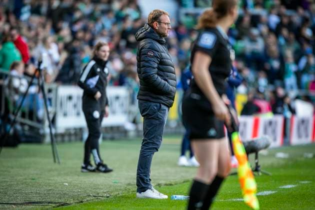 GER, FFBL, SV Werder Bremen vs 1. FC Koeln 14.10.2023, wohninvest WESERSTADION, GER, FFBL, SV Werder Bremen vs 1. FC Koeln im Bild Thomas Horsch (Trainer SV Werder Bremen Frauen),
