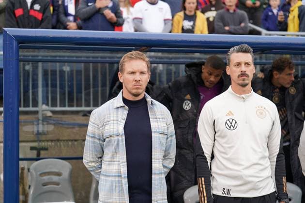 Bundestrainer Julian Nagelsmann (Deutschland Germany) und Co-Trainer Assistenztrainer Sandro Wagner (Deutschland Germany) - Hartford 14.10.2023: USA vs. Deutschland, Pratt & Whitney Stadium Hartford, Freundschaftsspiel