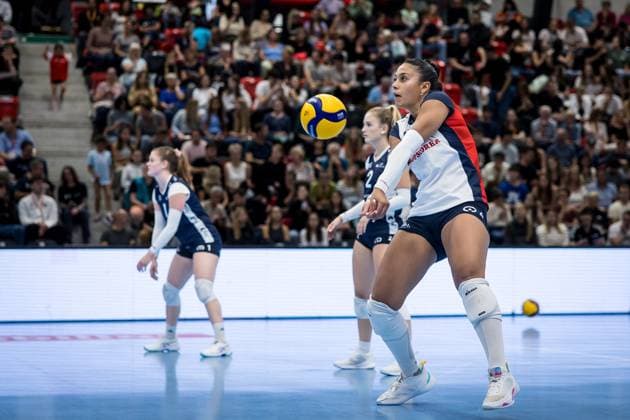 Volleyball Supercup 2023 - Women - Viteos NUC vs FKB Power Cats Duedingen; Guemligen, 14.10.2023 Nada Meawad (FKB Power Cats Duedingen, 4) Volleyball Supercup 2023 - Women - Viteos NUC vs FKB Power Cats Duedingen in Guemligen, on Saturday, October 14, 2023 Copyright: xBEAUTIFULxSPORTS OlafxRellischx